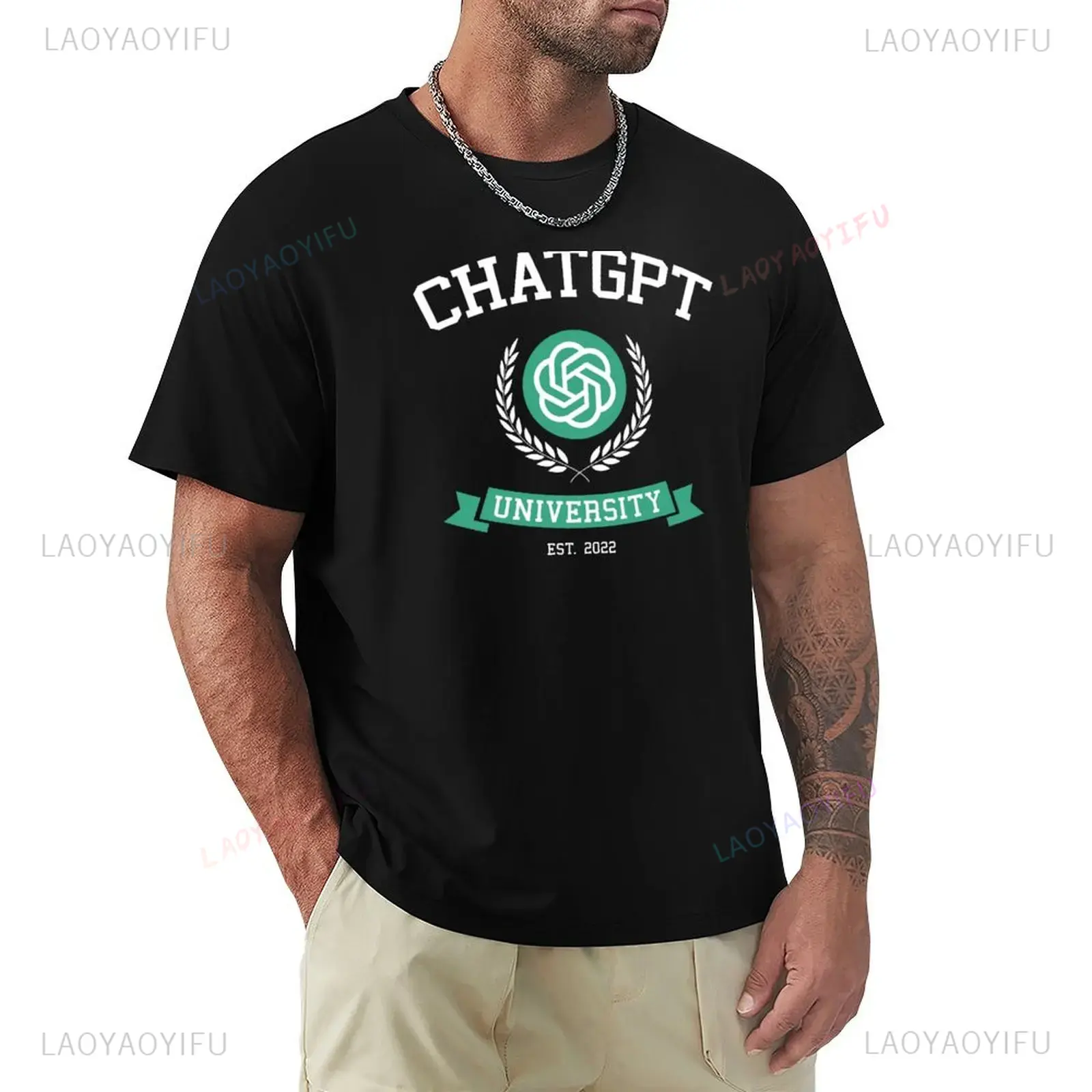 Office Tech For Men - Lustiges, von ChatGPT inspiriertes Unisex-T-Shirt mit