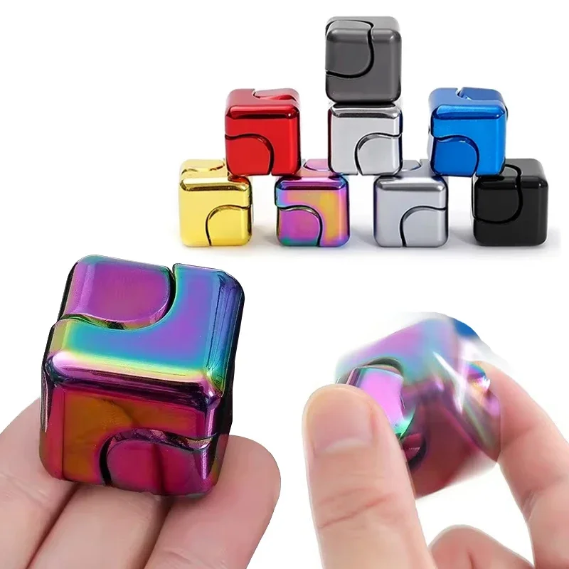 Cool Office Tech Gadgets - Metallwürfel, rotierendes Fingerspitzen-Gyroskop, Zappeln, Anti-Stress-Spielzeug, cooles