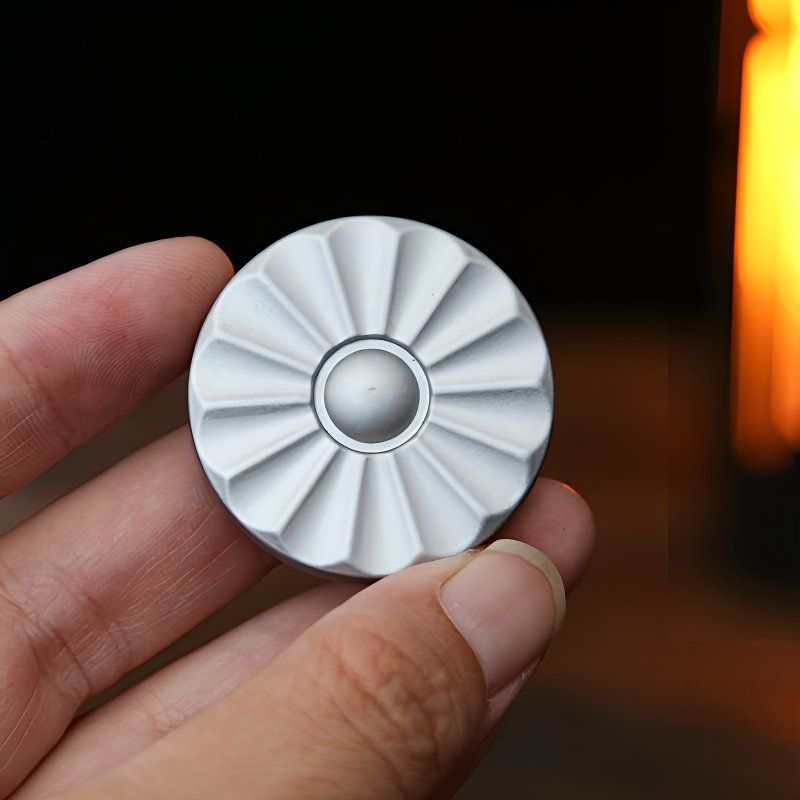 Rotierender Münz-Magnet-Haptik – Cool Office Tech Gadgets Bewertung und Preis