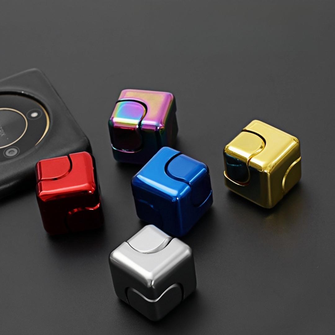 Metall-Fidget-Spinner-Würfel-S – Cool Office Tech Gadgets Bewertung und Preis
